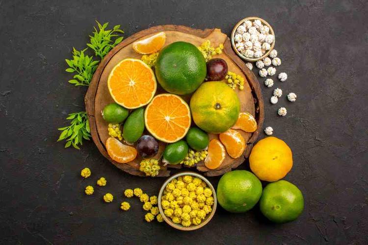 How do Collagen-Rich Fruits Promote Healthy Skin?