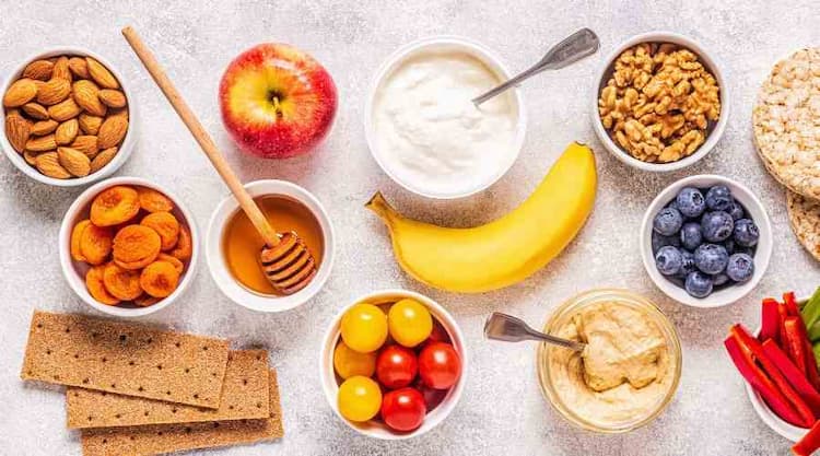 7 Healthy Monsoon Snacks to Boost Your Health & Nutrition
