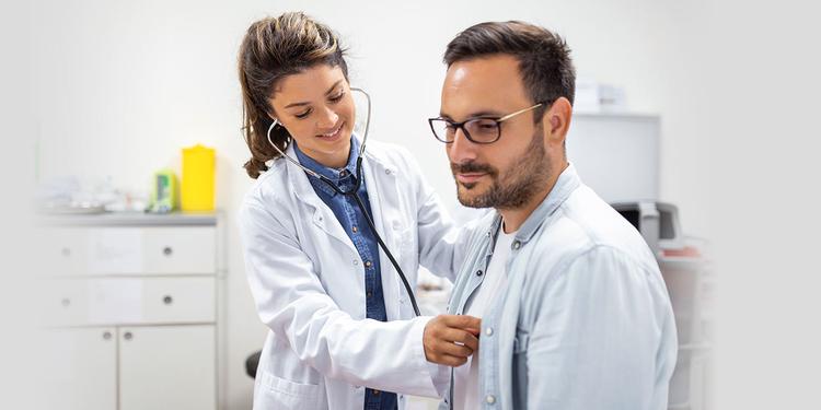 तुम्ही 40 वर्षांचे झाल्यावर पूर्ण शारीरिक तपासणी का आवश्यक आहे