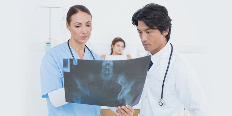 ఛాతి ఎక్స్-రే(X-Ray) లో కనబడే ప్రధానమైన  శ్వాసనాడి సంబంధిత(Bronchovascular) గుర్తులు