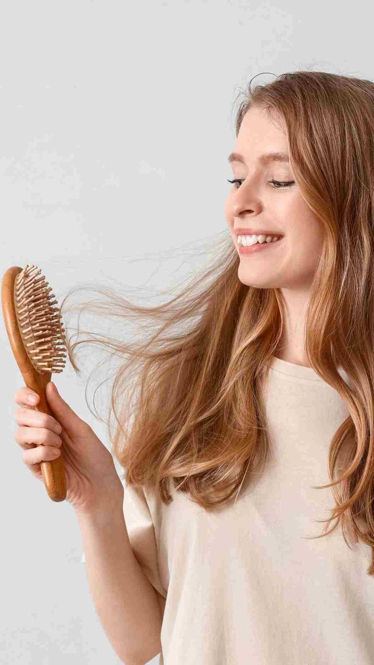 7 Healthy Fruits for Thick Hair Growth
