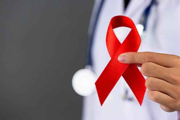 HIV Symptoms In Women: Later & Early Symptoms Of HIV