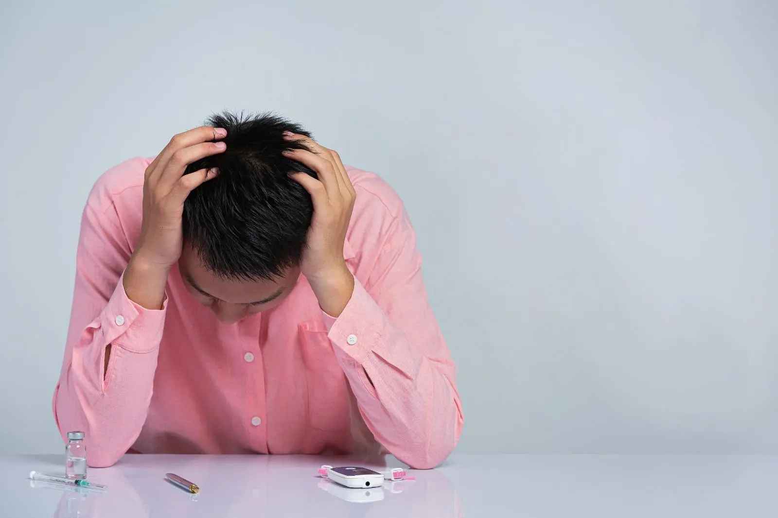 Living with Diabetes: Symptoms, Types, Diagnosis, and Treatment Options Explained