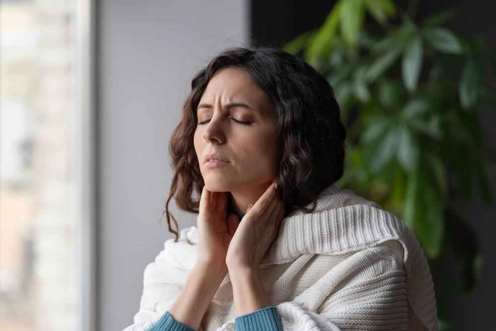 Simple Lifestyle Changes To Manage Your Thyroid
