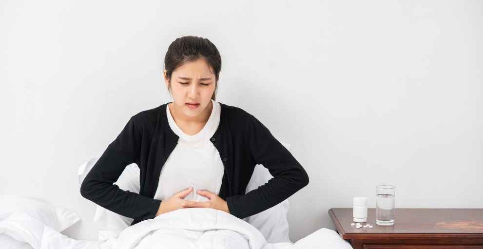 Nausea Meaning in Marathi: कारणे, लक्षणे आणि उपचार