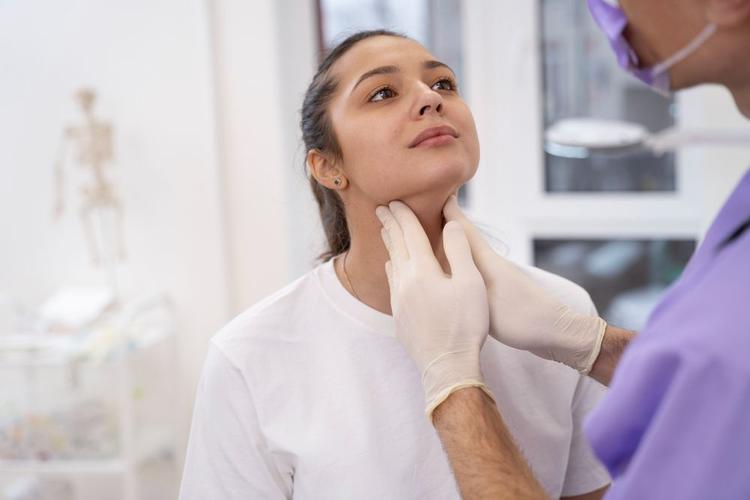 Managing Hyperthyroidism: Reduced Risk of Associated Health Disorders?
